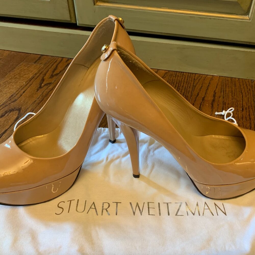 Stuart Weitzman Nude Peep-Toe Pumps, Size 9.5